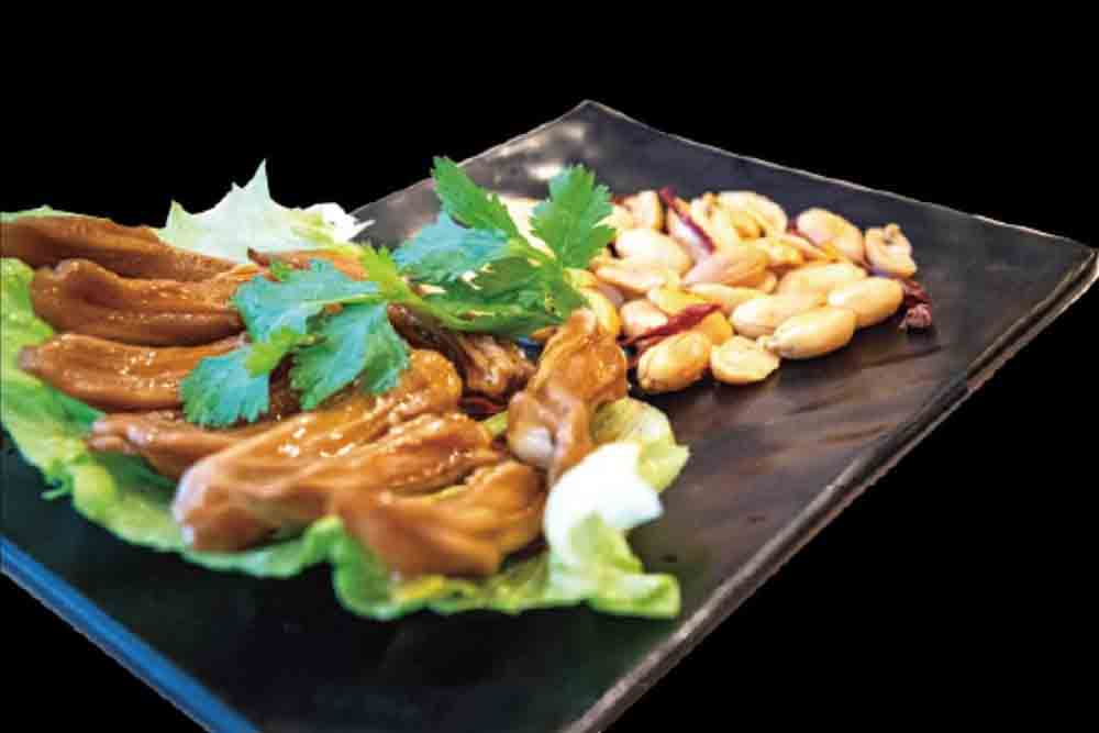e2. spicy duck tongue